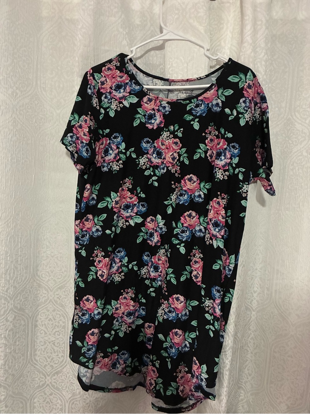 Bobbie Brooks Black Short-Sleeve Tee with Pink & Blue Rose Print